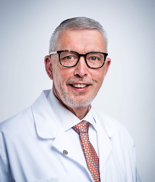 Docteur Rhumatologue Lukas Strässle